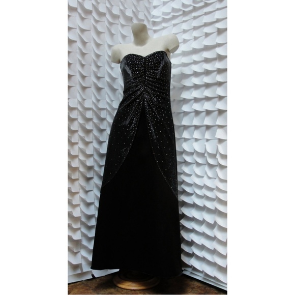 Vintage Black Strapless Shimmer Gown Maxi … - Picture 3 of 10